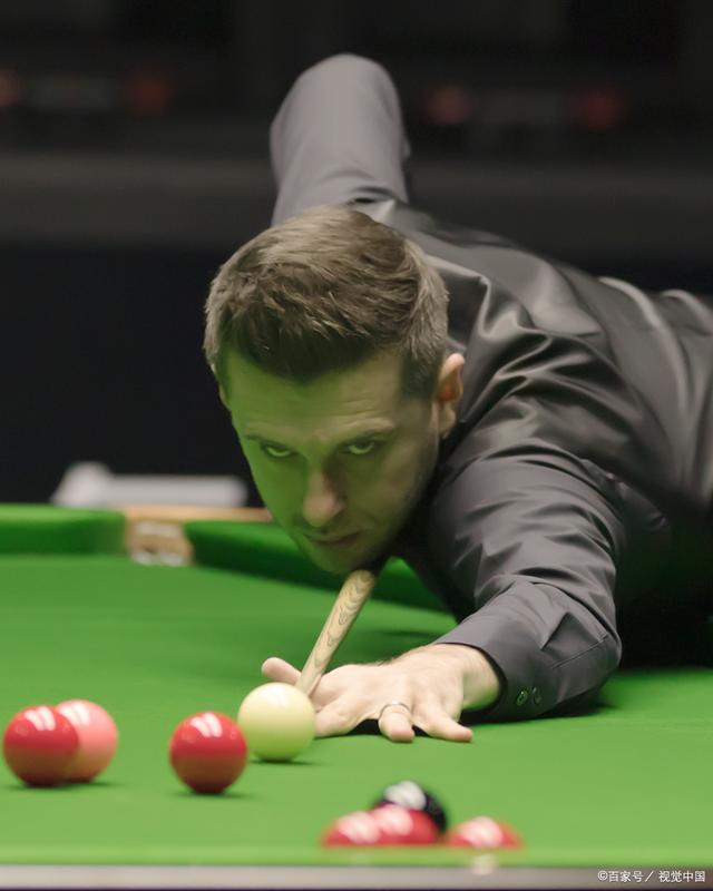 勒沃库森以 勒沃库森以