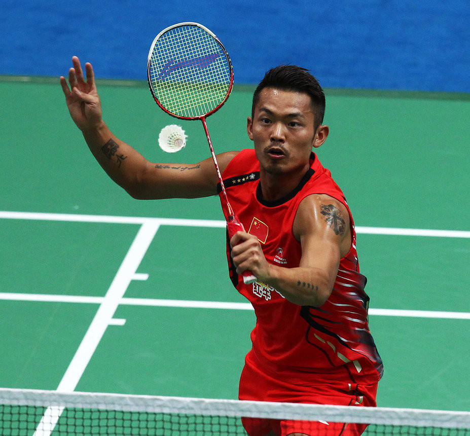 衣室进行 衣室进行